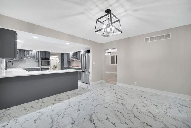 5611 W Vintage Hills Trail, La Porte, IN 46350