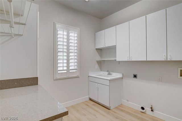 401 Grand Augusta Lane, Las Vegas, NV 89144