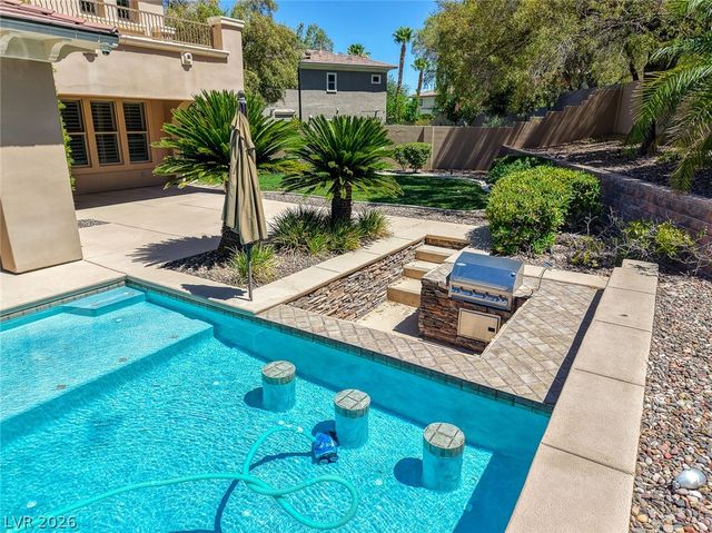 401 Grand Augusta Lane, Las Vegas, NV 89144