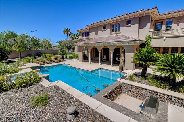 401 Grand Augusta Lane, Las Vegas, NV 89144