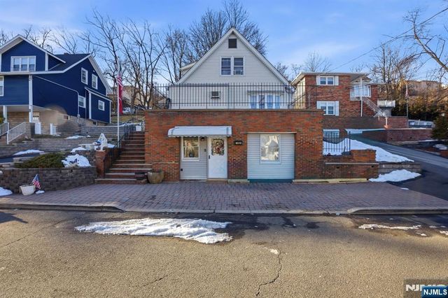 160 Barnert Avenue, Totowa, NJ 07512