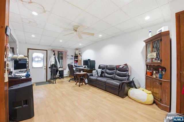 160 Barnert Avenue, Totowa, NJ 07512