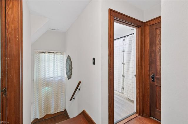 222 Hollywood AVE, Hampton, VA 23661