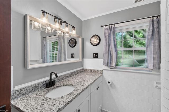 222 Hollywood AVE, Hampton, VA 23661