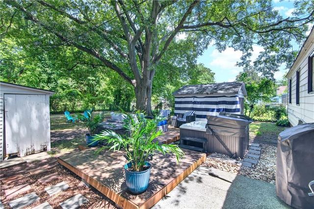 222 Hollywood AVE, Hampton, VA 23661