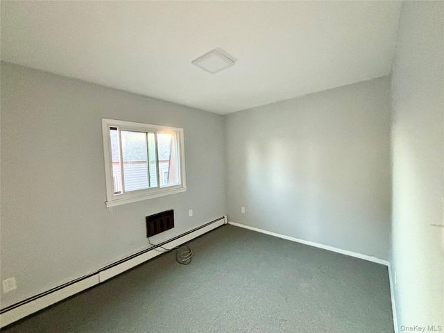 256-20 Craft Avenue 2nd Floor, Rosedale, NY 11422
