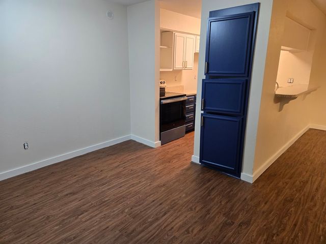 2015 Warnford Place, Arlington, TX 76015