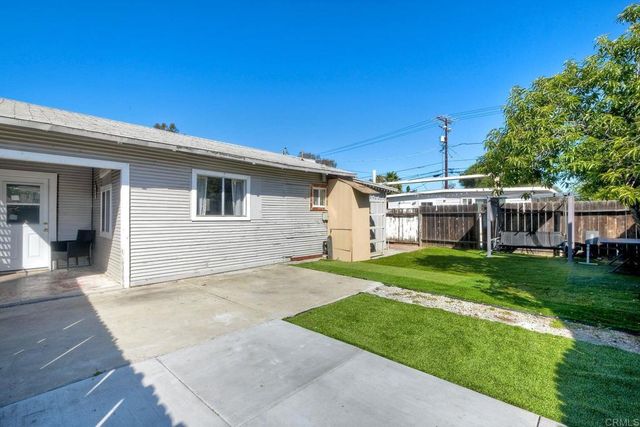 414 W 9th Avenue, Escondido, CA 92025