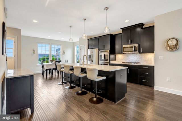 6018 CAMERONS FERRY DR, Haymarket, VA 20169