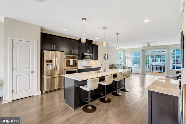 6018 CAMERONS FERRY DR, Haymarket, VA 20169