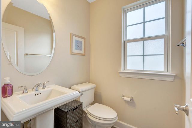 6018 CAMERONS FERRY DR, Haymarket, VA 20169