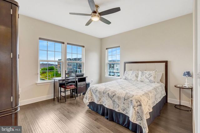 6018 CAMERONS FERRY DR, Haymarket, VA 20169