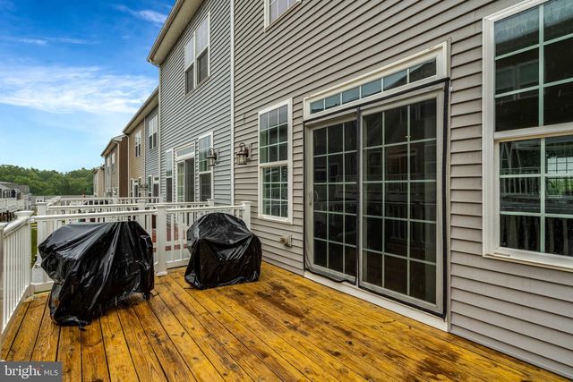 6018 CAMERONS FERRY DR, Haymarket, VA 20169