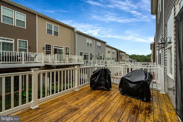 6018 CAMERONS FERRY DR, Haymarket, VA 20169