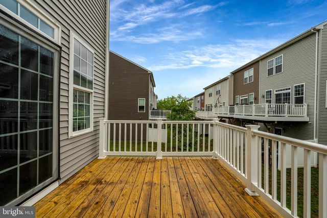 6018 CAMERONS FERRY DR, Haymarket, VA 20169