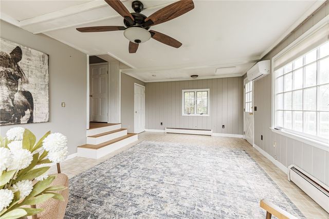 718 High Street, Victor, NY 14564