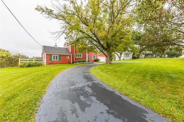 718 High Street, Victor, NY 14564