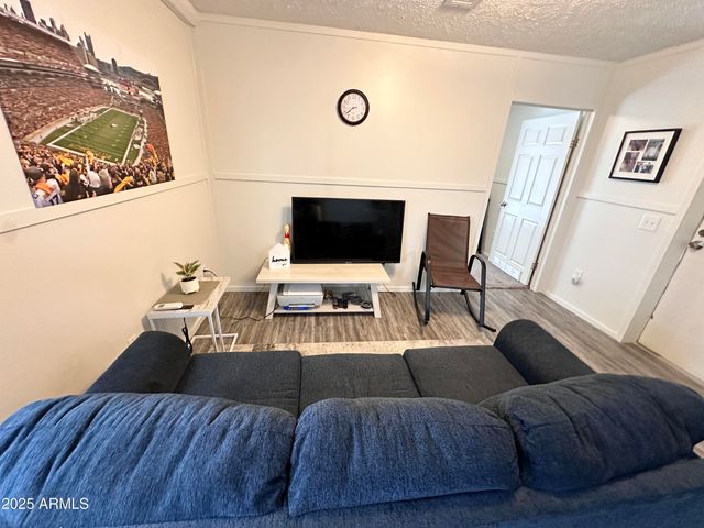 8401 N 67TH Avenue 250, Glendale, AZ 85302