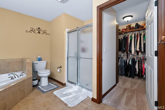 24407 Desert Lark Court, Elkhart, IN 46514