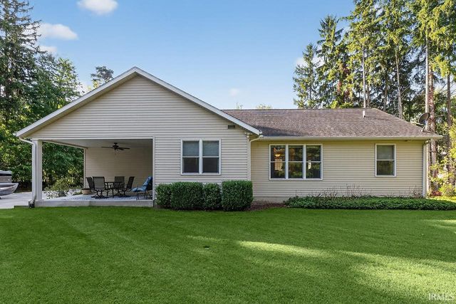 24407 Desert Lark Court, Elkhart, IN 46514