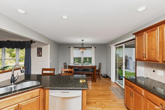 24407 Desert Lark Court, Elkhart, IN 46514