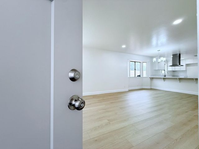 4472 N Cornelia Avenue, Fresno, CA 93722