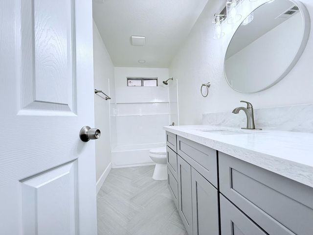 4472 N Cornelia Avenue, Fresno, CA 93722