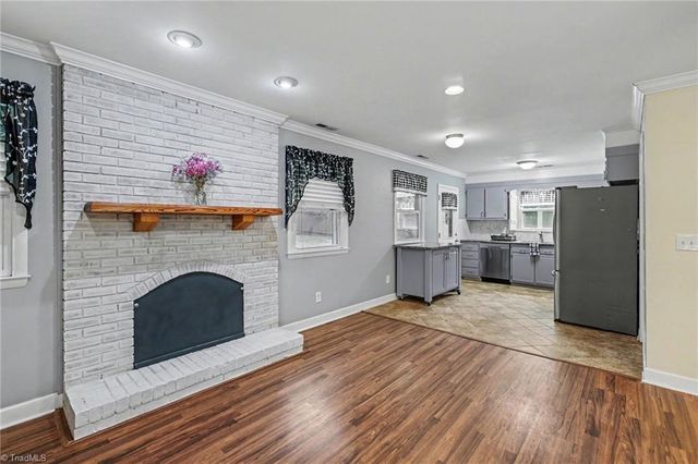 314 Mountainbrook Drive, King, NC 27021