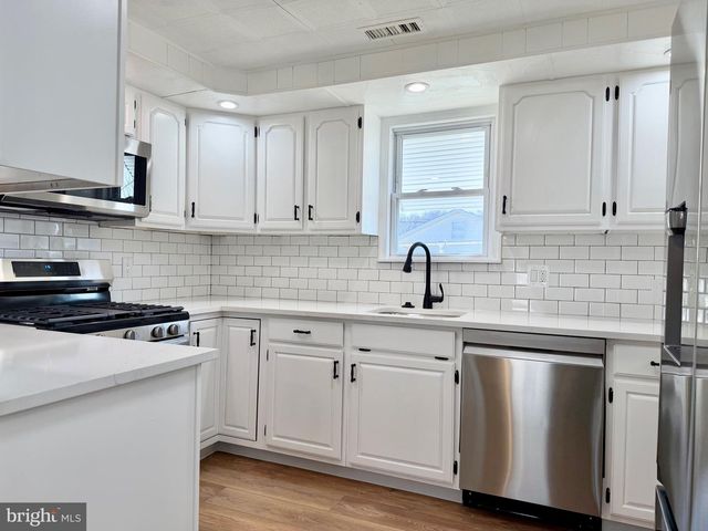 2917 WELLS AVE, Baltimore, MD 21219