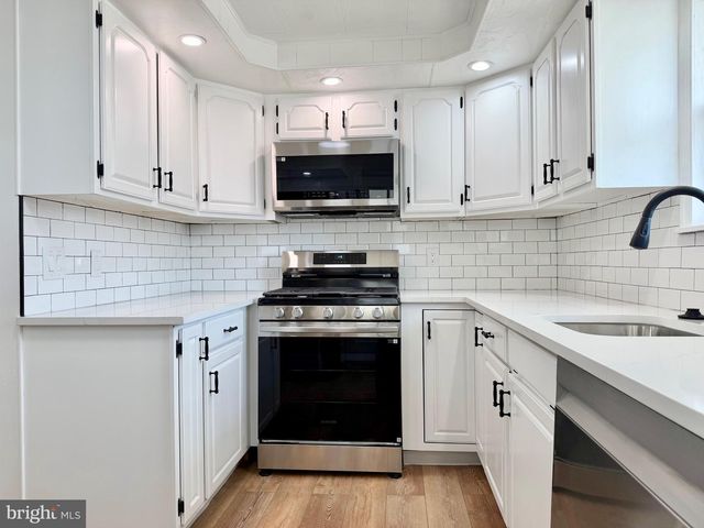 2917 WELLS AVE, Baltimore, MD 21219