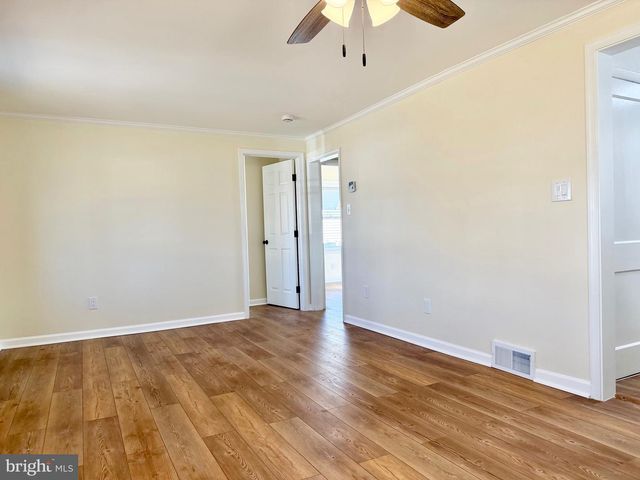 2917 WELLS AVE, Baltimore, MD 21219