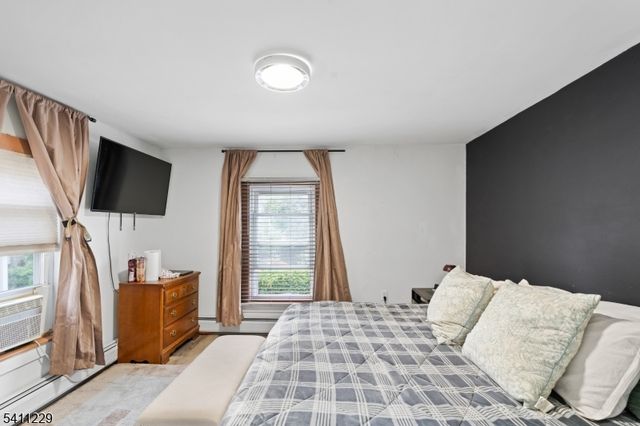 46 Harmony St, North Plainfield Boro, NJ 07060