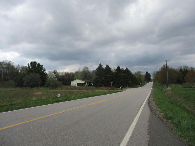 5400 13 Mile Road NE, Rockford, MI 49341