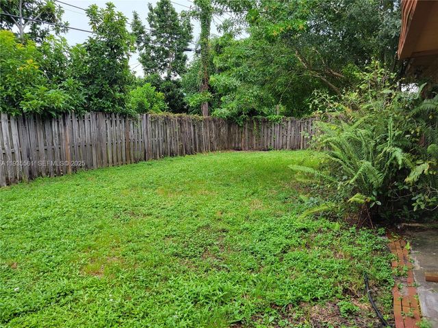 7101 NW 24th St -, Sunrise, FL 33313