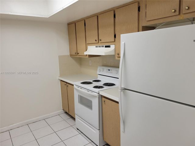 7101 NW 24th St -, Sunrise, FL 33313