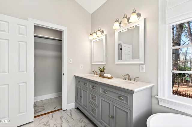 123 Donna Place, Cary, NC 27513