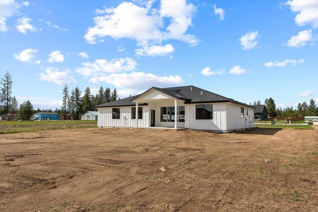 3942 M Gardenspot Rd, Loon Lake, WA 99148