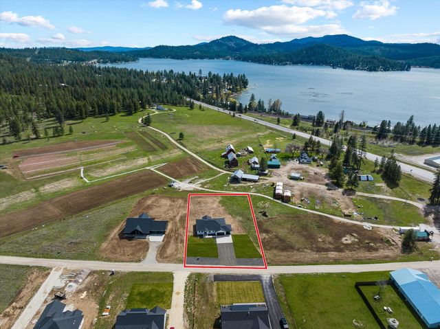 3942 M Gardenspot Rd, Loon Lake, WA 99148
