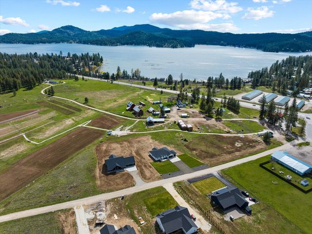 3942 M Gardenspot Rd, Loon Lake, WA 99148