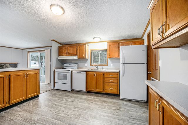 6501 Knights Way, Kalamazoo, MI 49009