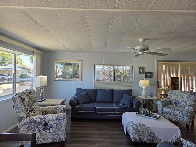 3218 OAKWOOD BOULEVARD S, Sarasota, FL 34237