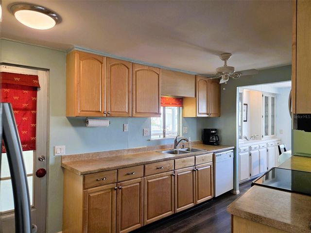 3218 OAKWOOD BOULEVARD S, Sarasota, FL 34237