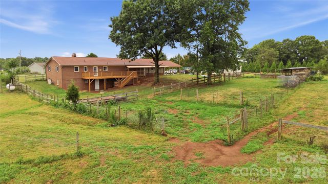 3881 Summerow Road, Maiden, NC 28650