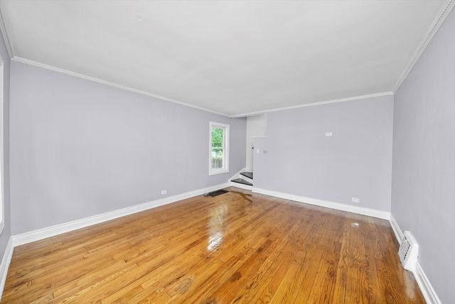 307 Geneva Avenue, Bellwood, IL 60104