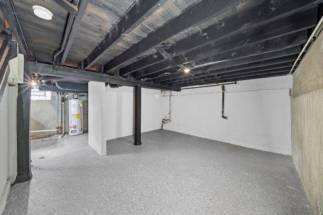 307 Geneva Avenue, Bellwood, IL 60104