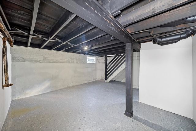 307 Geneva Avenue, Bellwood, IL 60104