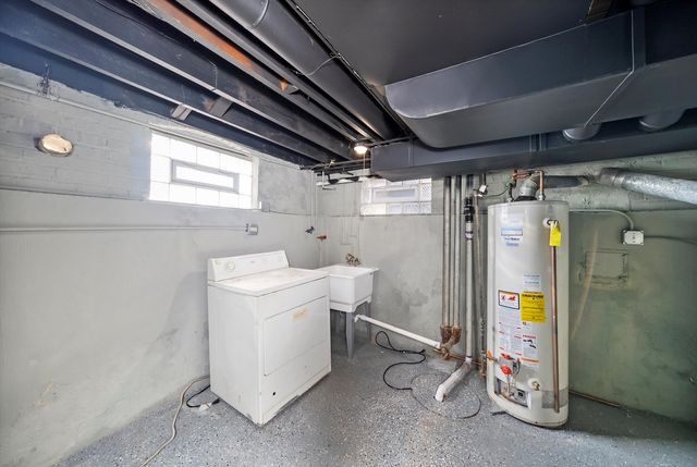 307 Geneva Avenue, Bellwood, IL 60104