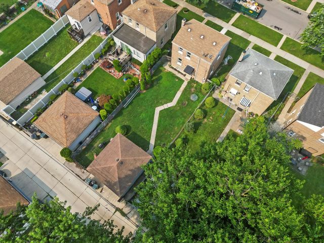 307 Geneva Avenue, Bellwood, IL 60104