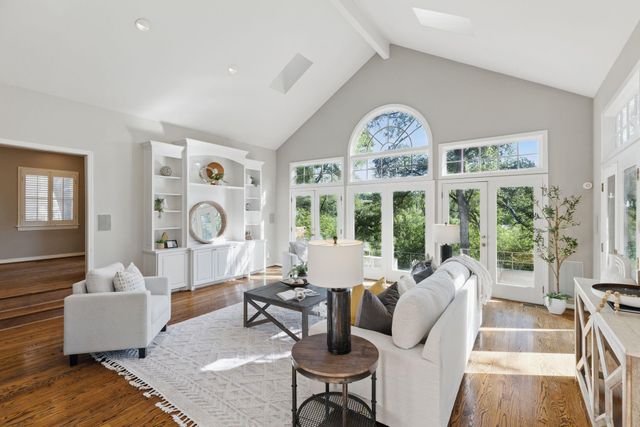 1006 Gaston Ave, Austin, TX 78703