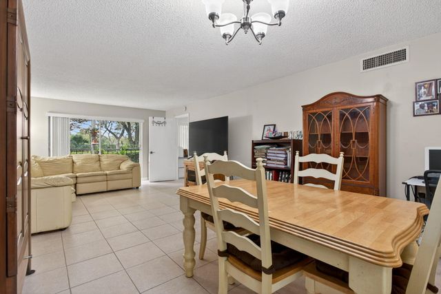 5900 NW 44th Street 115, Lauderhill, FL 33319